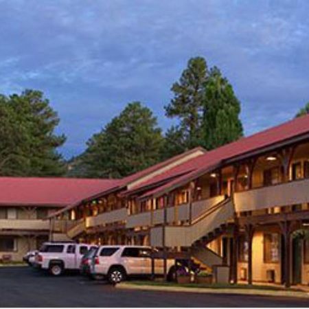 Branding Iron Motel Chama Exterior foto