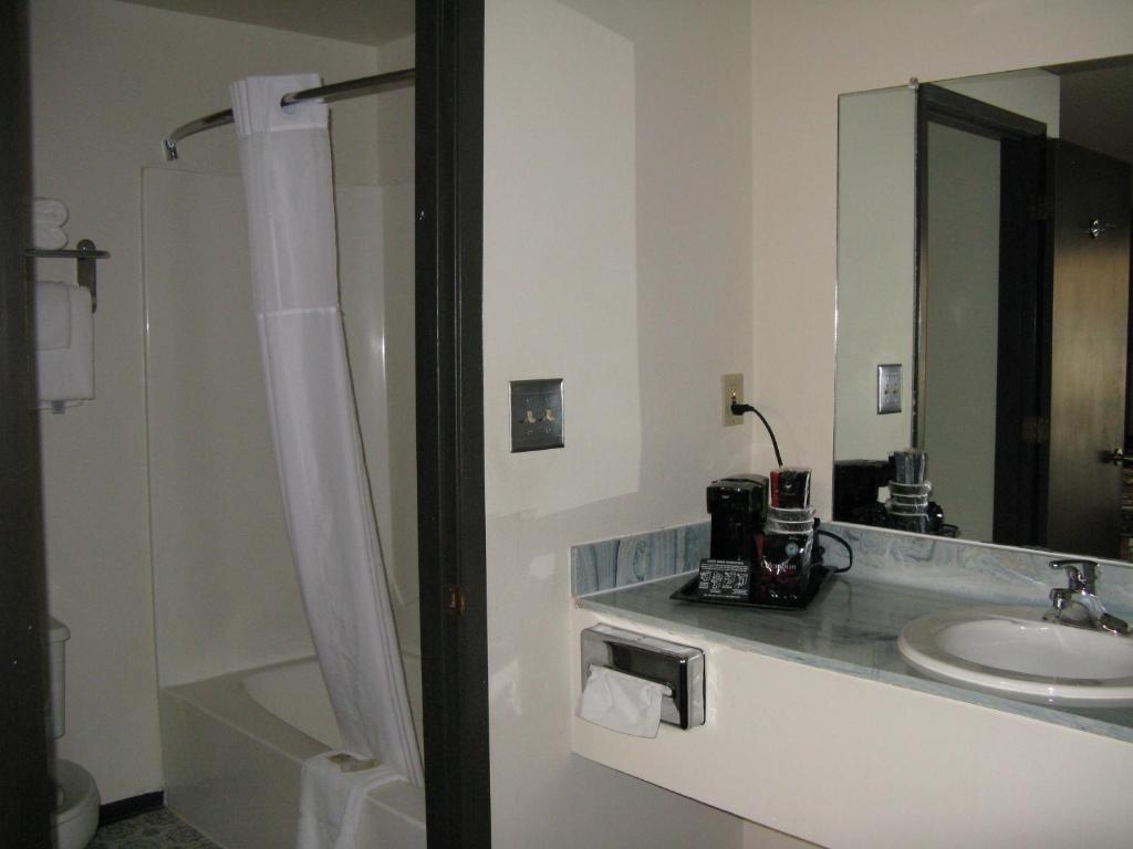 Branding Iron Motel Chama Zimmer foto